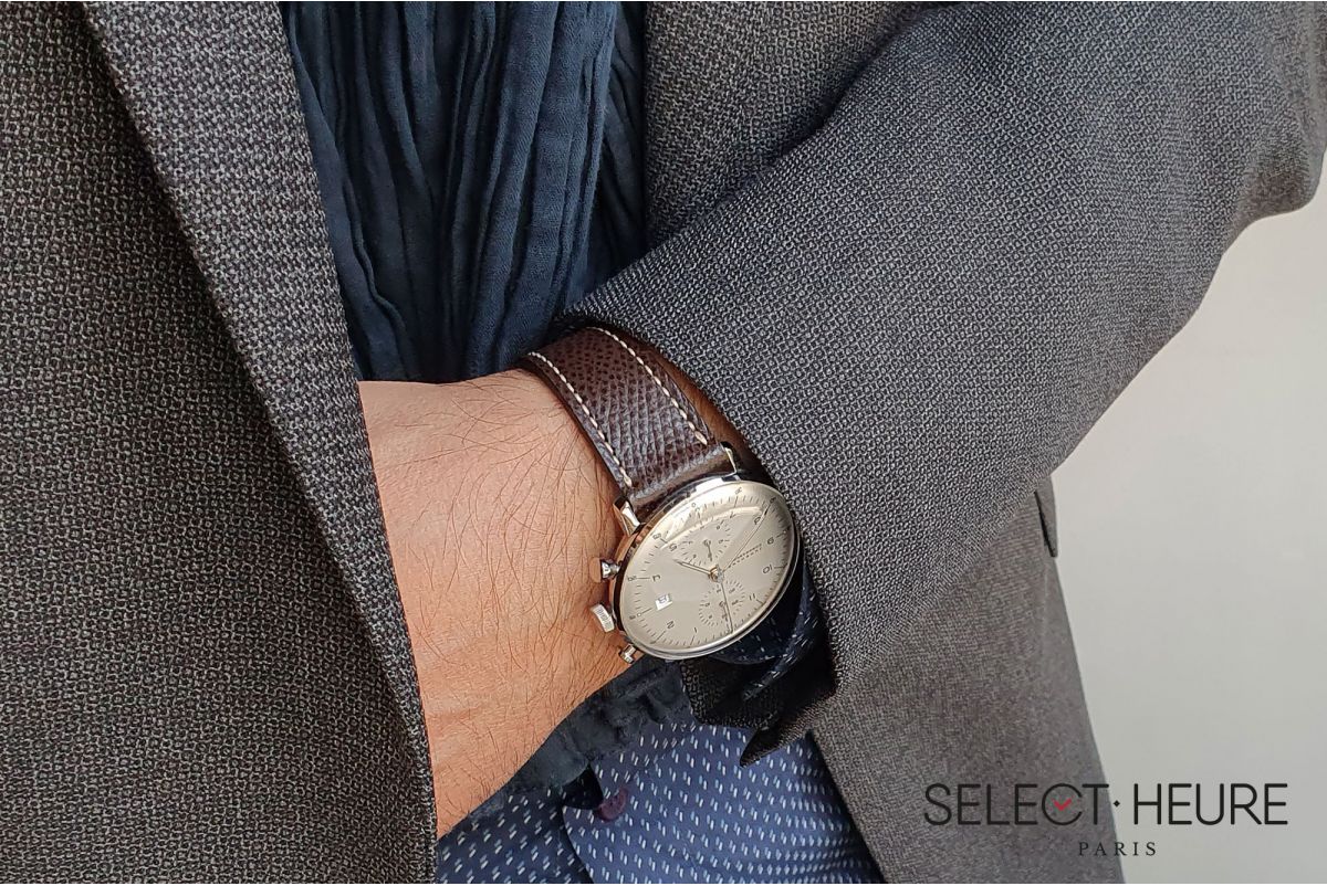 Dark Brown French Grained Calfskin SELECT-HEURE leather watch strap, off-white stitching, hand-made in France
