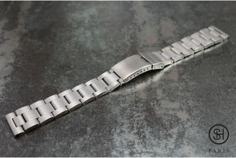 Classic Oyster solid stainless steel watch band (20 mm), security clasp