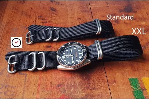 --- POUR COMBINAISON DE PLONGEE UNIQUEMENT (pas le poignet) --- Bracelet nylon NATO ZULU Noir XXL (extra-long, longueur 38 cm)